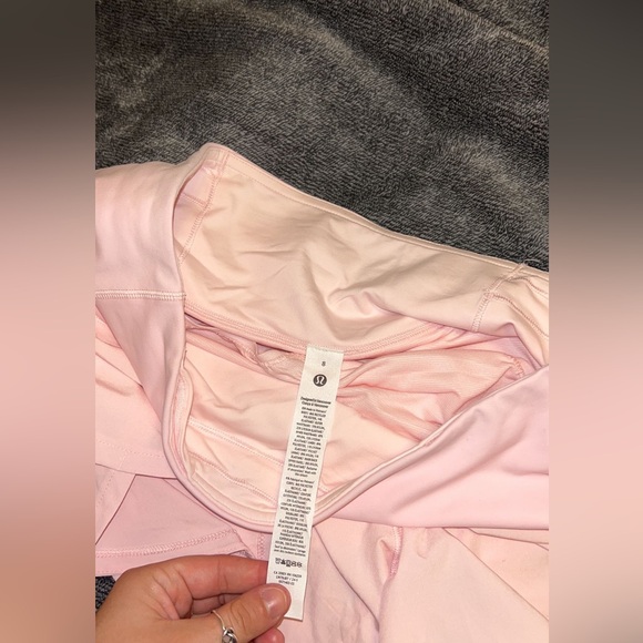 Lululemon Speed Ups Strwbry Milk size 8 - Picture 3 of 3